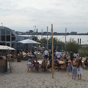 ** Bed & Breakfast With A Few Netherlands
